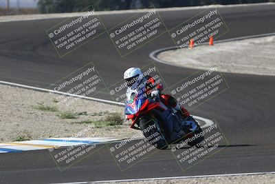 media/Nov-01-2025-TrackDaz (Sat) [[2b4d5192bc]]/C Group/1040pm (Turn 3)/